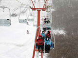 2p Ski chairlift ropeway